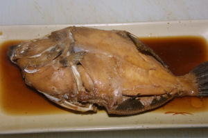 カワハギ煮魚